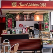 Juan Valdez reabre sus puertas