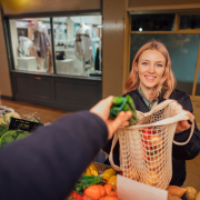 Día Mundial del Consumidor: Celebrando nuestro papel en el mercado global